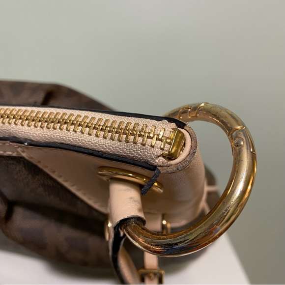 Michael Kors Jet Set Brown Convertible Shoulder Bag - Picture 9 of 16